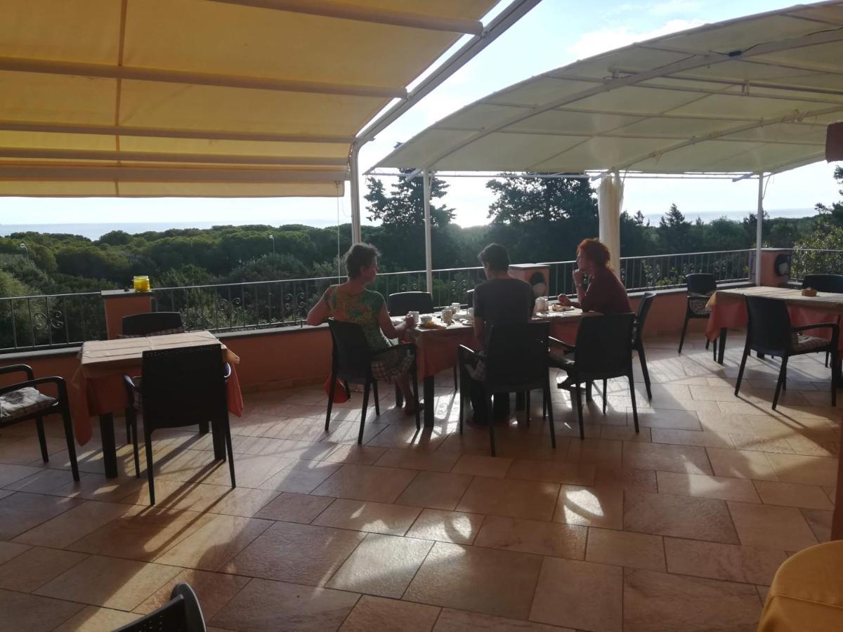 Hotel Villa Campana Cala Liberotto Buitenkant foto