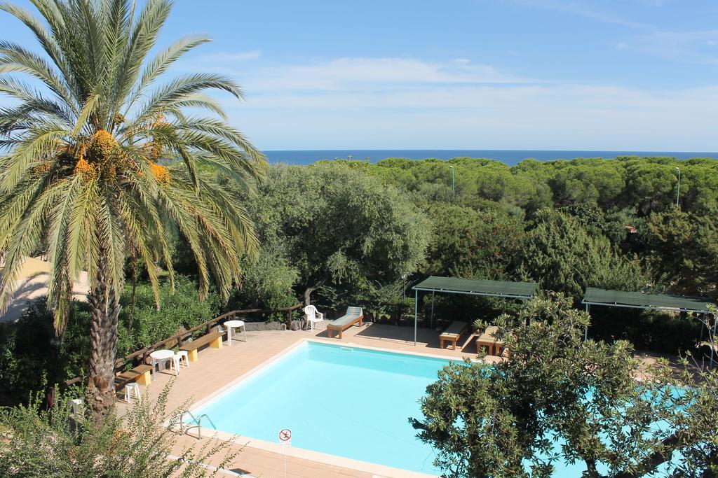 Hotel Villa Campana Cala Liberotto Buitenkant foto