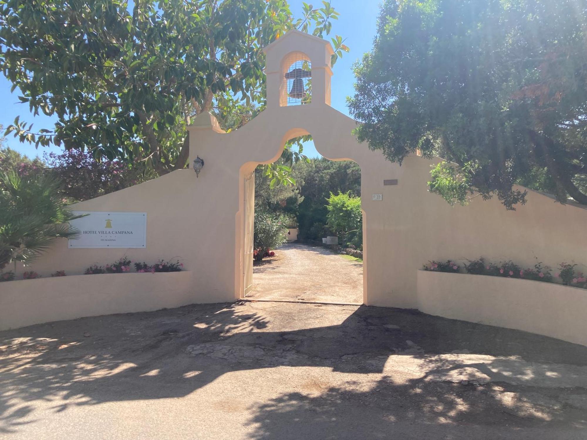 Hotel Villa Campana Cala Liberotto Buitenkant foto