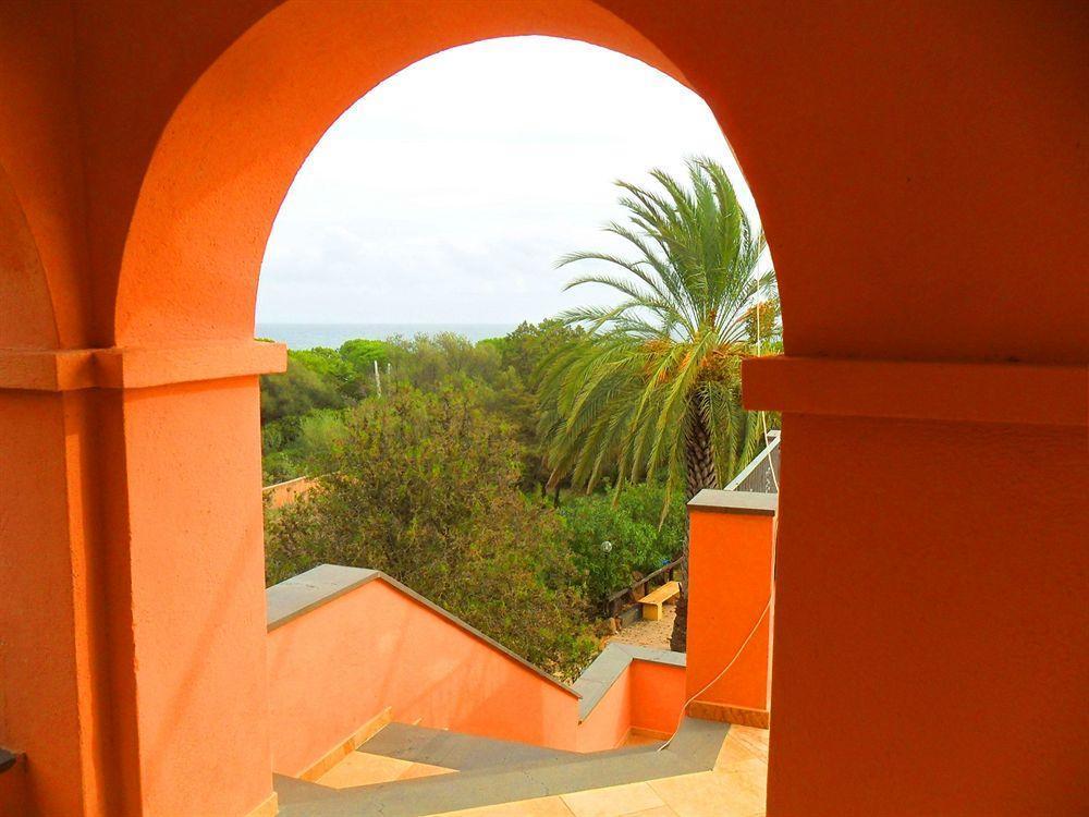 Hotel Villa Campana Cala Liberotto Buitenkant foto