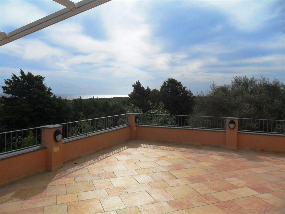 Hotel Villa Campana Cala Liberotto Buitenkant foto