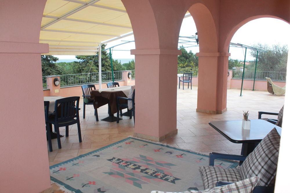 Hotel Villa Campana Cala Liberotto Buitenkant foto