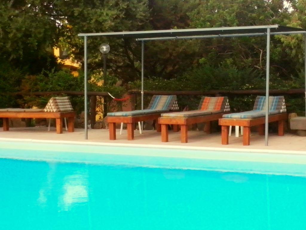 Hotel Villa Campana Cala Liberotto Buitenkant foto